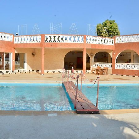 Hotel Takana Ngaparou エクステリア 写真