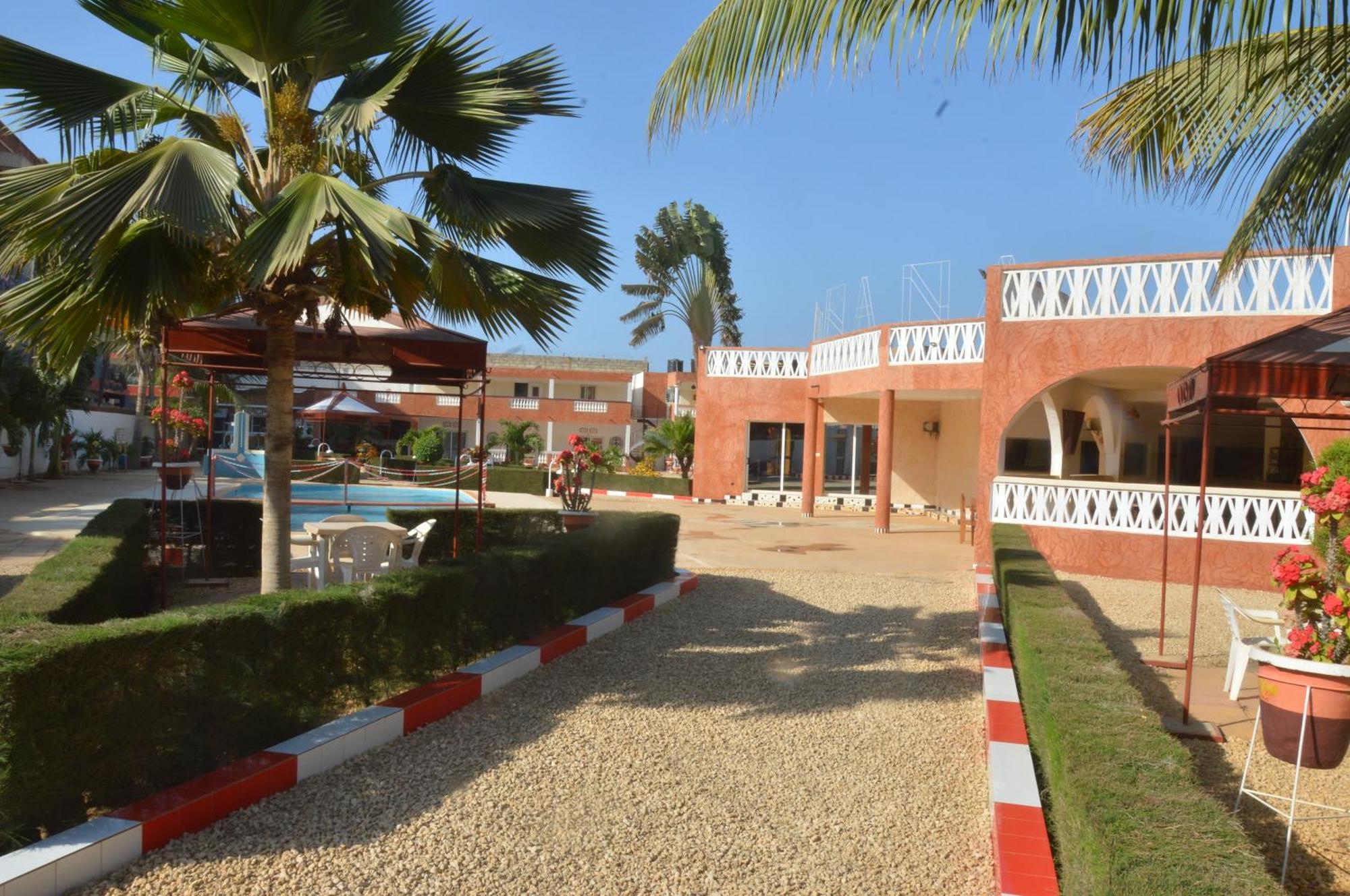Hotel Takana Ngaparou エクステリア 写真